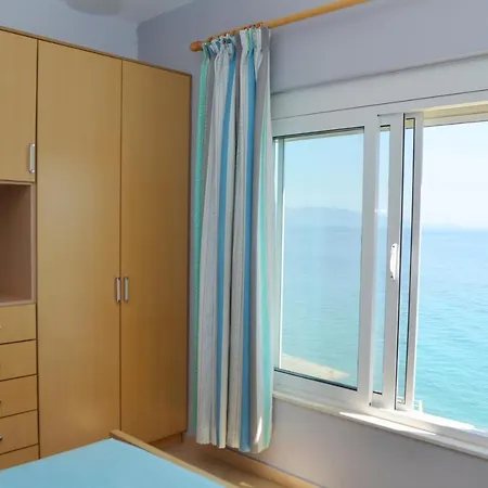 Sea View Apartments-qeparo *