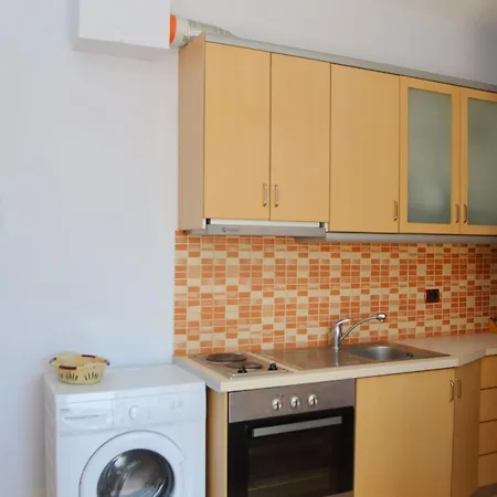 Sea View Apartments-qeparo *