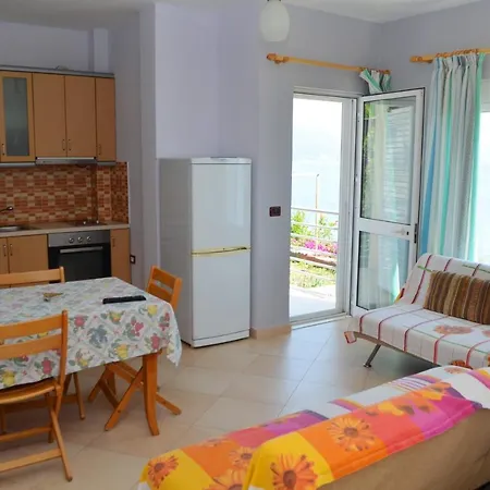 Sea View Apartments-qeparo *